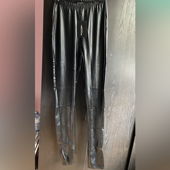 Pretty Little Thing PU Pants - Picture 3 of 5
